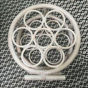 VINTAGE RETRO BOHO RATTAN LARGE ROUND WINE RACK HOLDER UEC